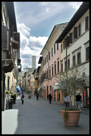 Affitto locale commerciale a Spoleto - Corso Garibaldi (rif. 2118)