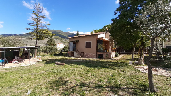Casa singola a Campello Sul Clitunno - (rif. 2161) img